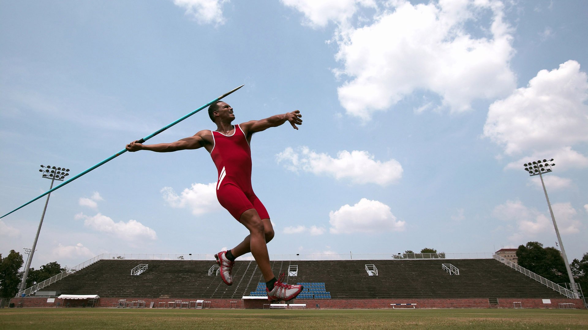 他会成为下一个传奇吗，他会成为下一个传奇吗英文